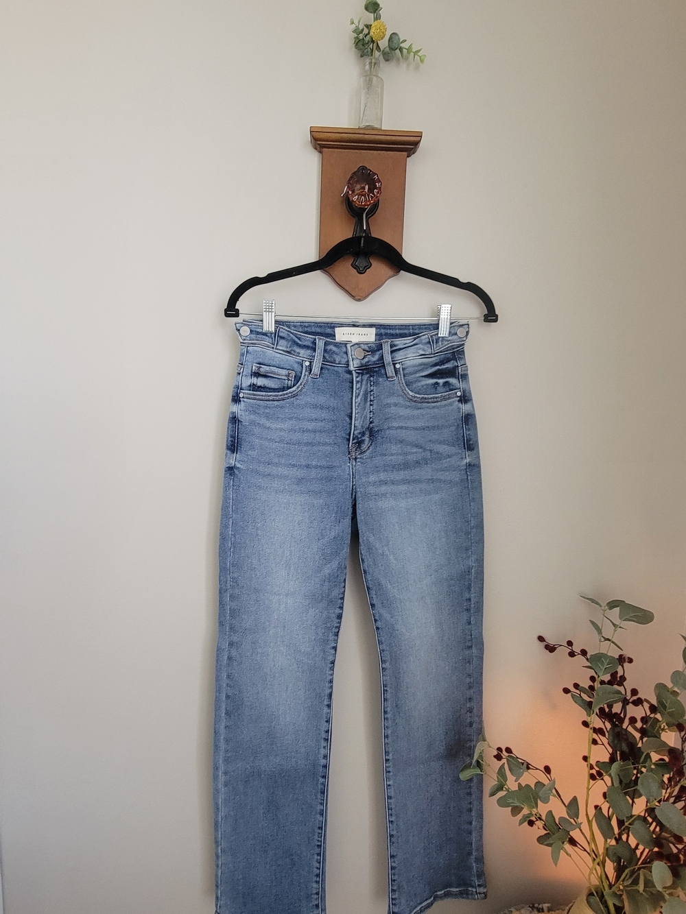 Light Blue High-Rise Straight Jeans - Risen Jeans
